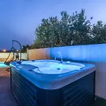 Amazing In Svfilip I Jakov بيت للعطل *