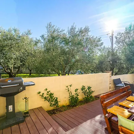 Ferienhaus Amazing In Svfilip I Jakov Sveti Filip i Jakov