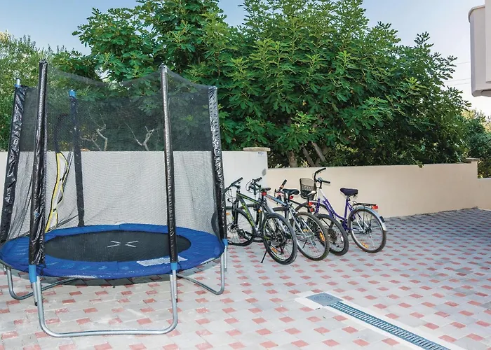 بيت للعطل Amazing In Svfilip I Jakov