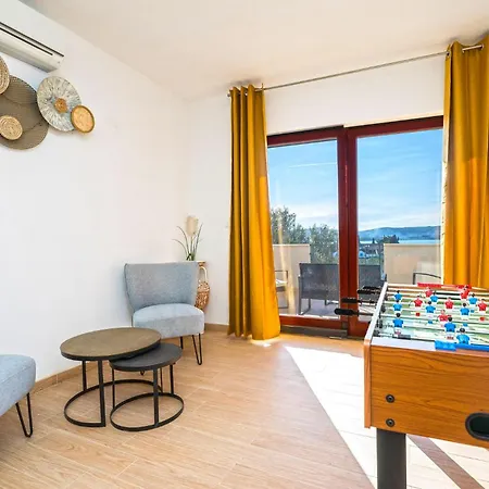 Gorgeous In Svfilip I Jakov With Sauna Holiday home *