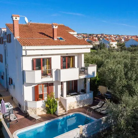 Nyaraló Amazing In Svfilip I Jakov