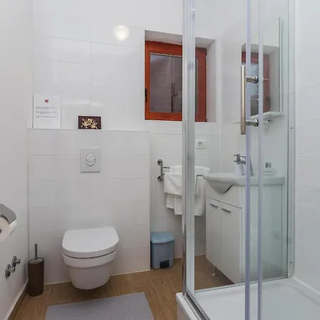 Gorgeous In Svfilip I Jakov With Sauna Holiday home Sveti Filip i Jakov
