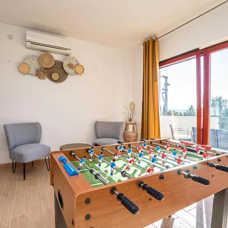 Gorgeous In Svfilip I Jakov With Sauna Holiday home Sveti Filip i Jakov