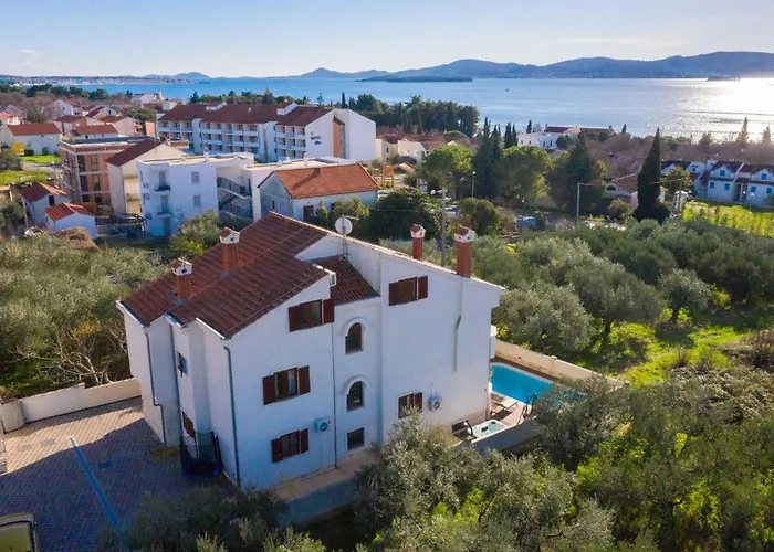 Amazing In Svfilip I Jakov Sveti Filip i Jakov