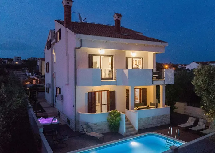 Amazing In Svfilip I Jakov * Sveti Filip i Jakov