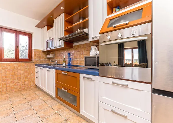 Amazing In Svfilip I Jakov * Sveti Filip i Jakov