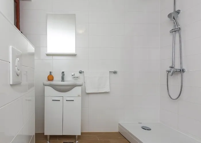 Amazing In Svfilip I Jakov Sveti Filip i Jakov