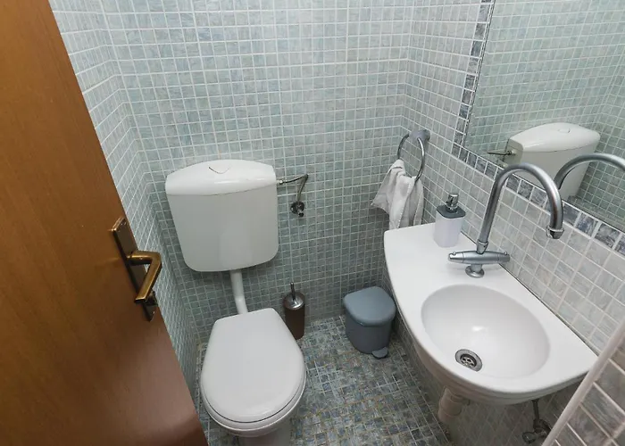 Amazing In Svfilip I Jakov Nyaraló